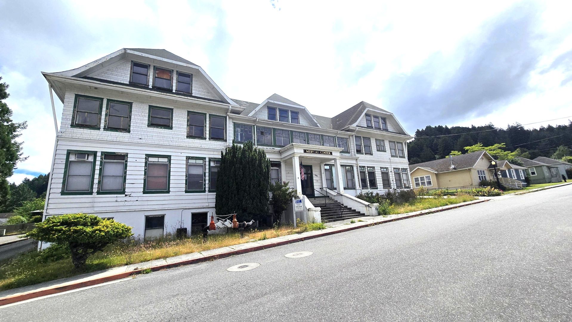 Scotia Apartment: 500 B Street