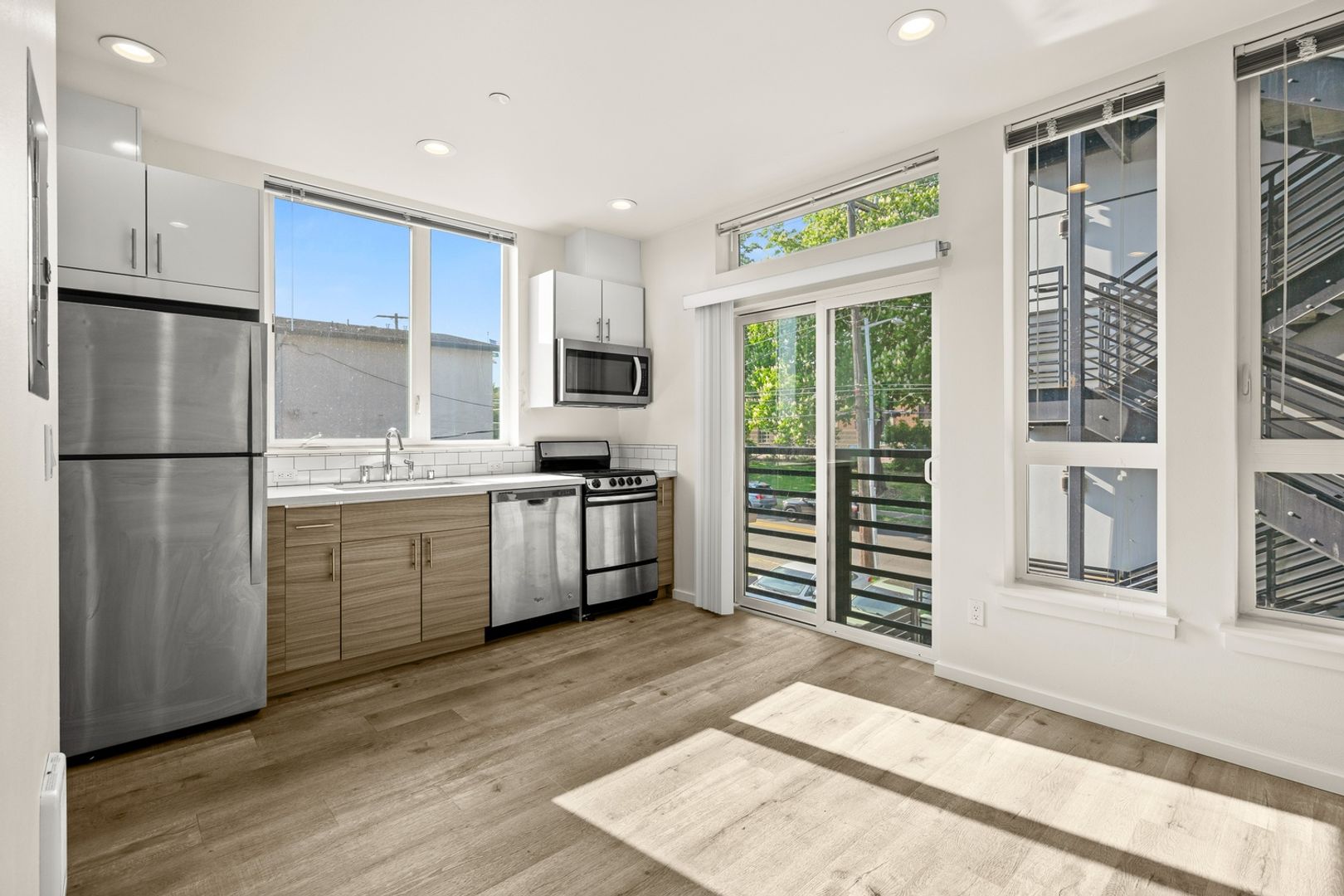 Seattle Apartment: 1427 NW 65th St