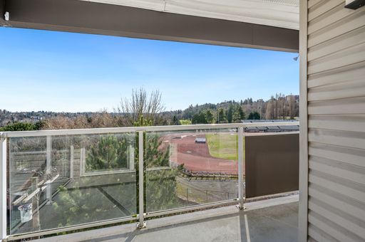 88 102nd Avenue NE #403, Bellevue, WA 98004