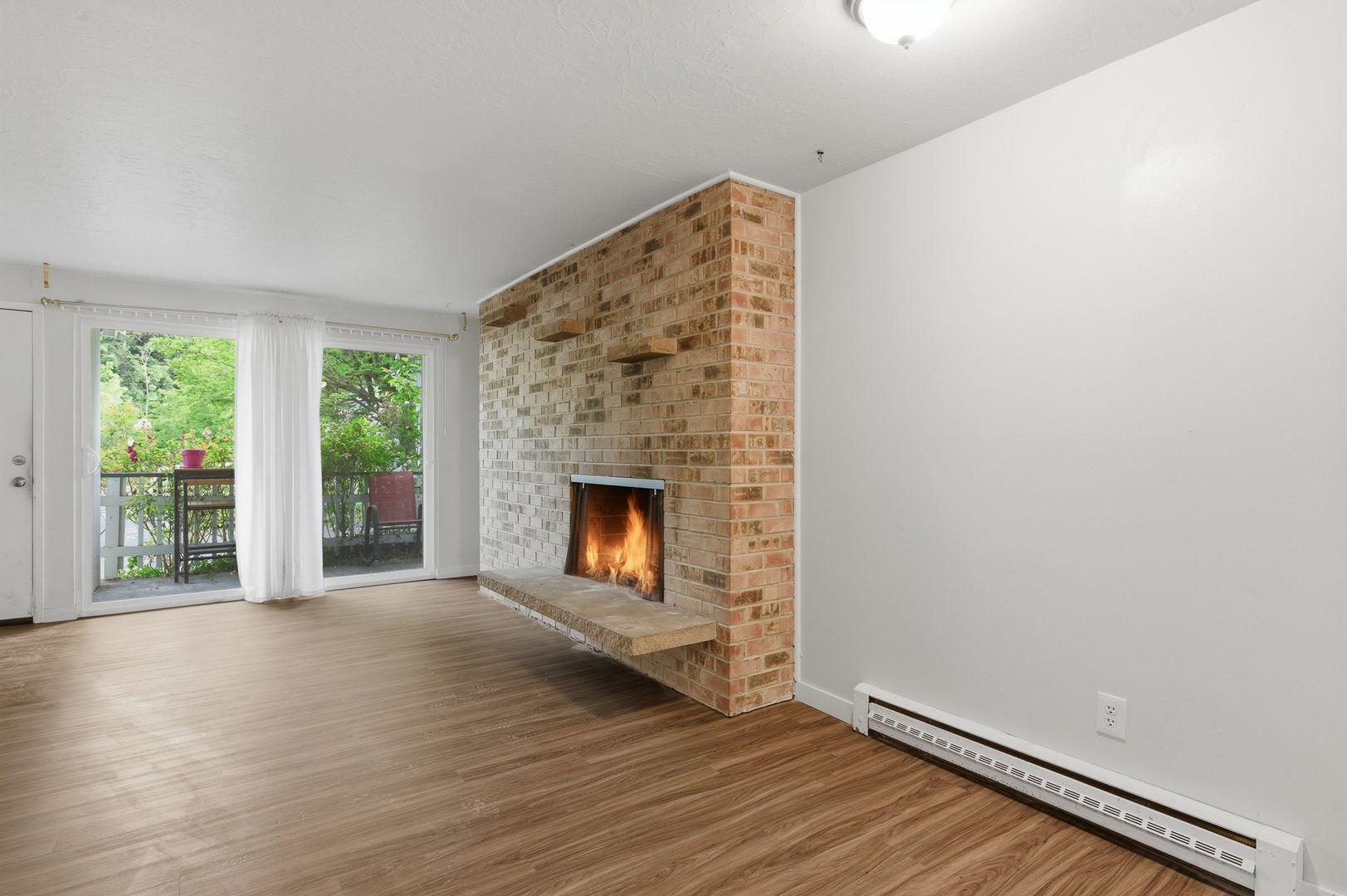Seattle Apartment: 3210, 3222 NW 54th St