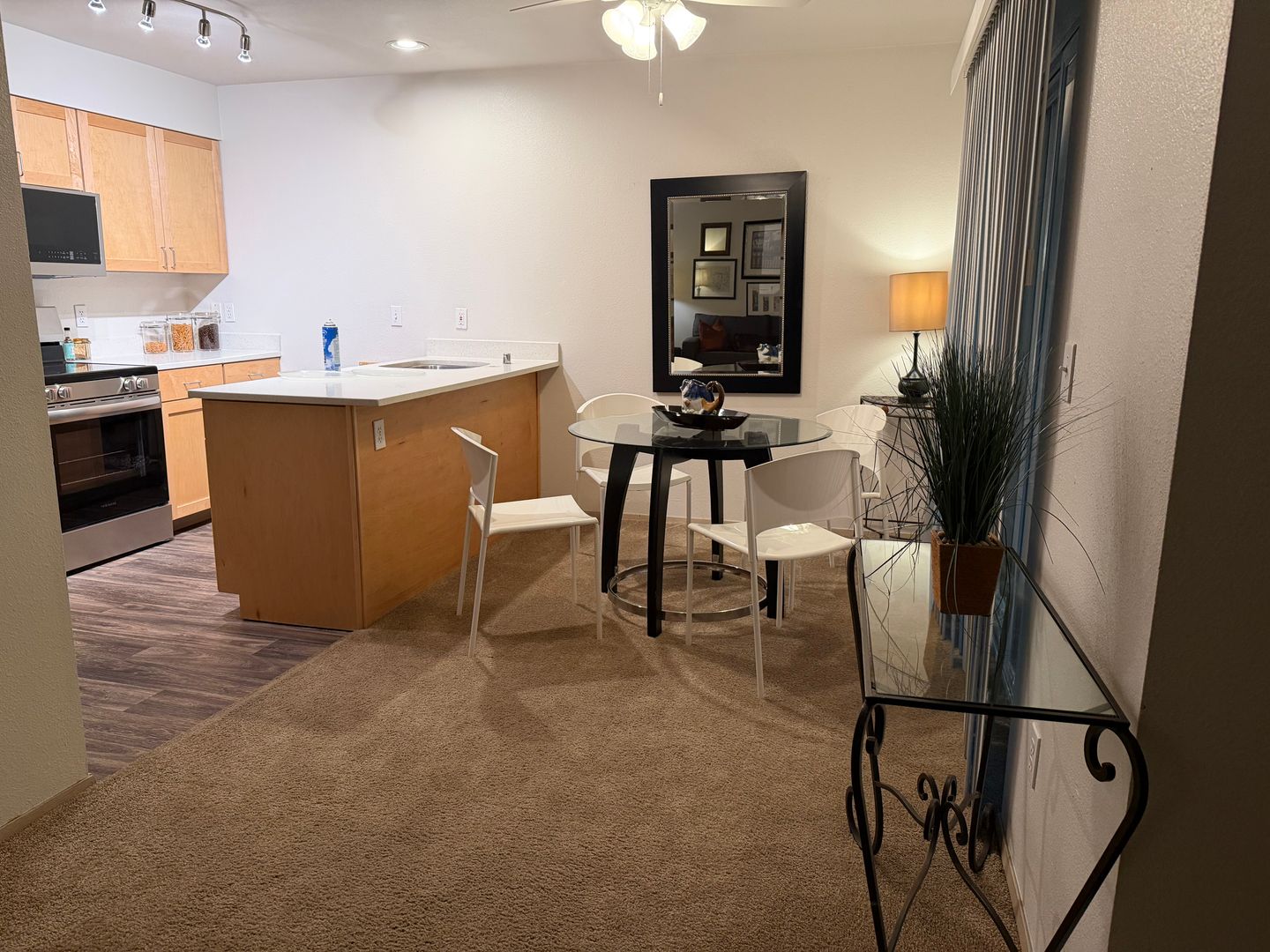 Tacoma Apartment: 10925 Park Ave S