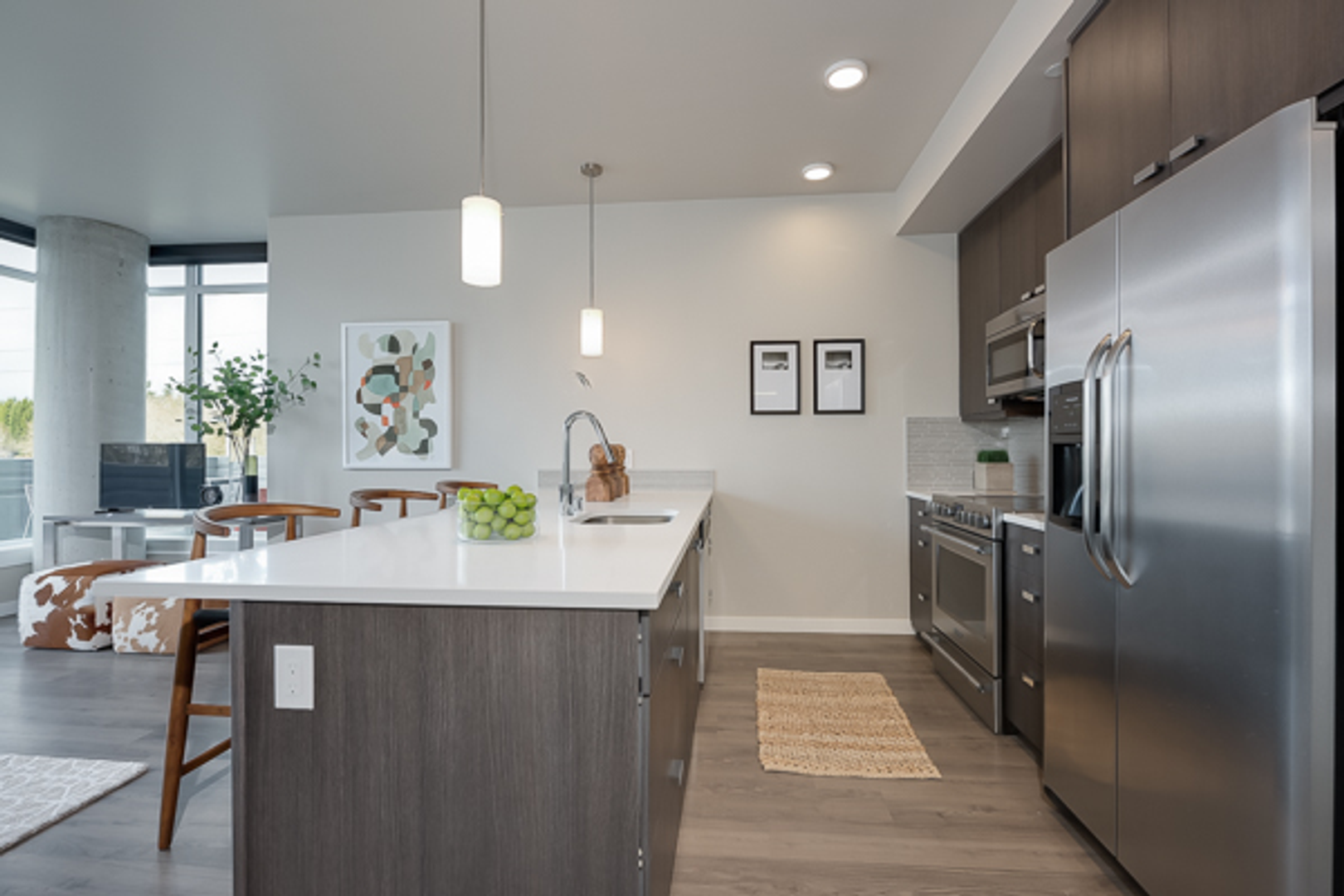 Bellevue Apartment: 88 102nd Ave NE