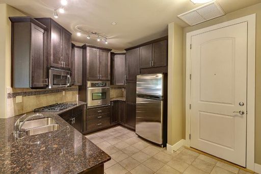 Bentley House – photo 1