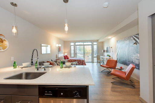 Enjoy 1 Month FREE at Zephyr Apartments! Luxury 1-Bedroom with Floor-to-Ceiling Windows & Rooftop Access in Capitol Hill - Tour now! – photo 1