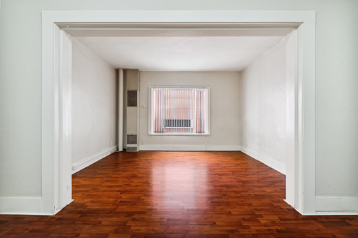 Stylish and Spacious Studio with Natural Light and Vintage Flair - Tour now! – photo 1
