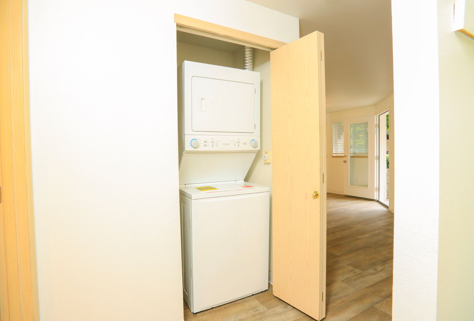 Laundry room at WT Westminster Towers (2 of 3)