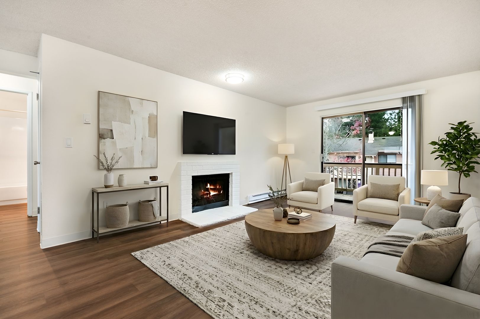 Edmonds Apartment: 1050 5th Ave S