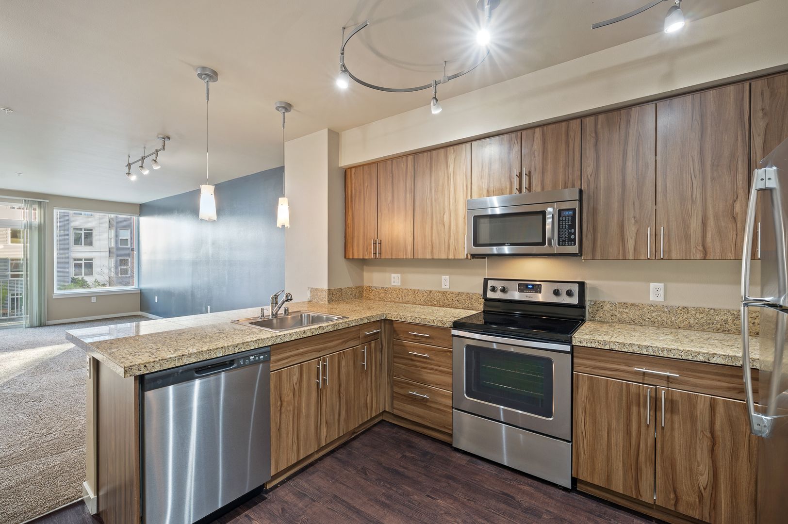 Seattle Apartment: 1615 Belmont Ave