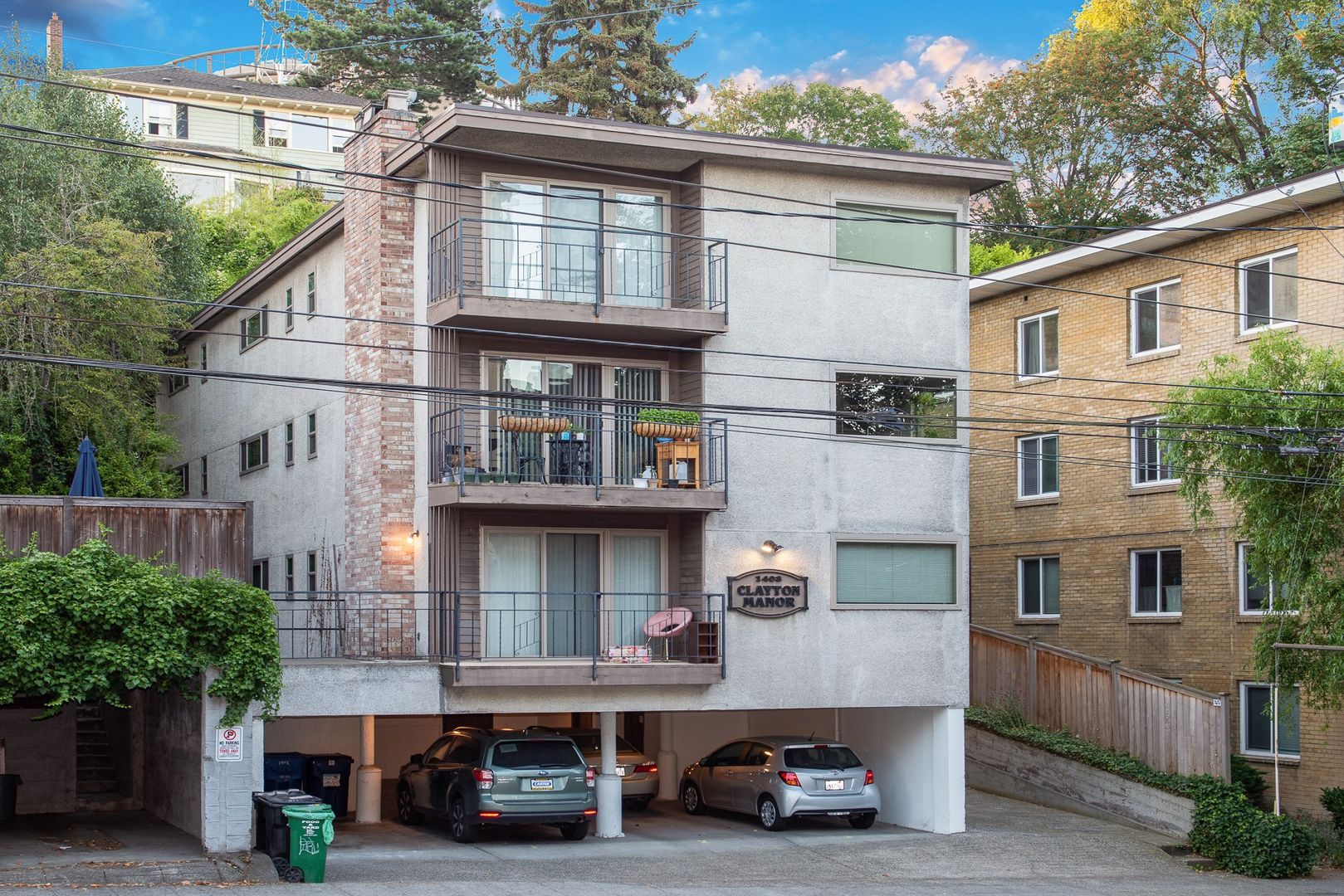 Seattle Apartment: 1408 Queen Anne Ave N