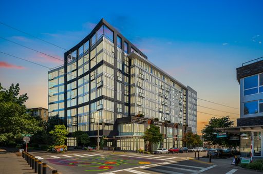88 102nd Avenue NE #403, Bellevue, WA 98004