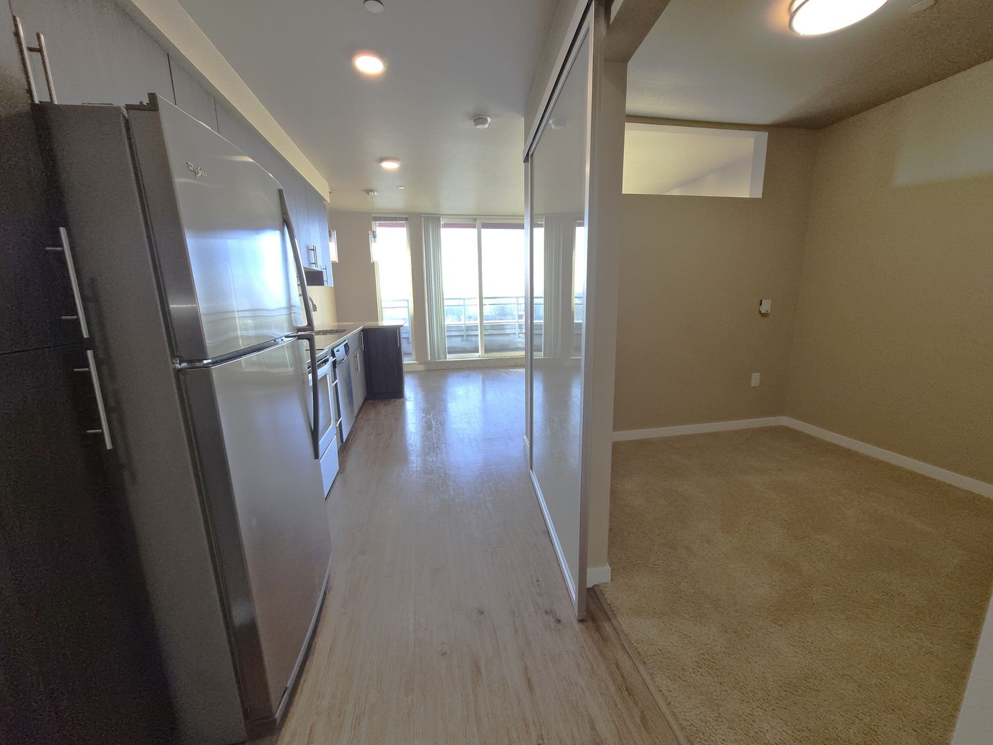 Seattle Apartment: 1321 E John St