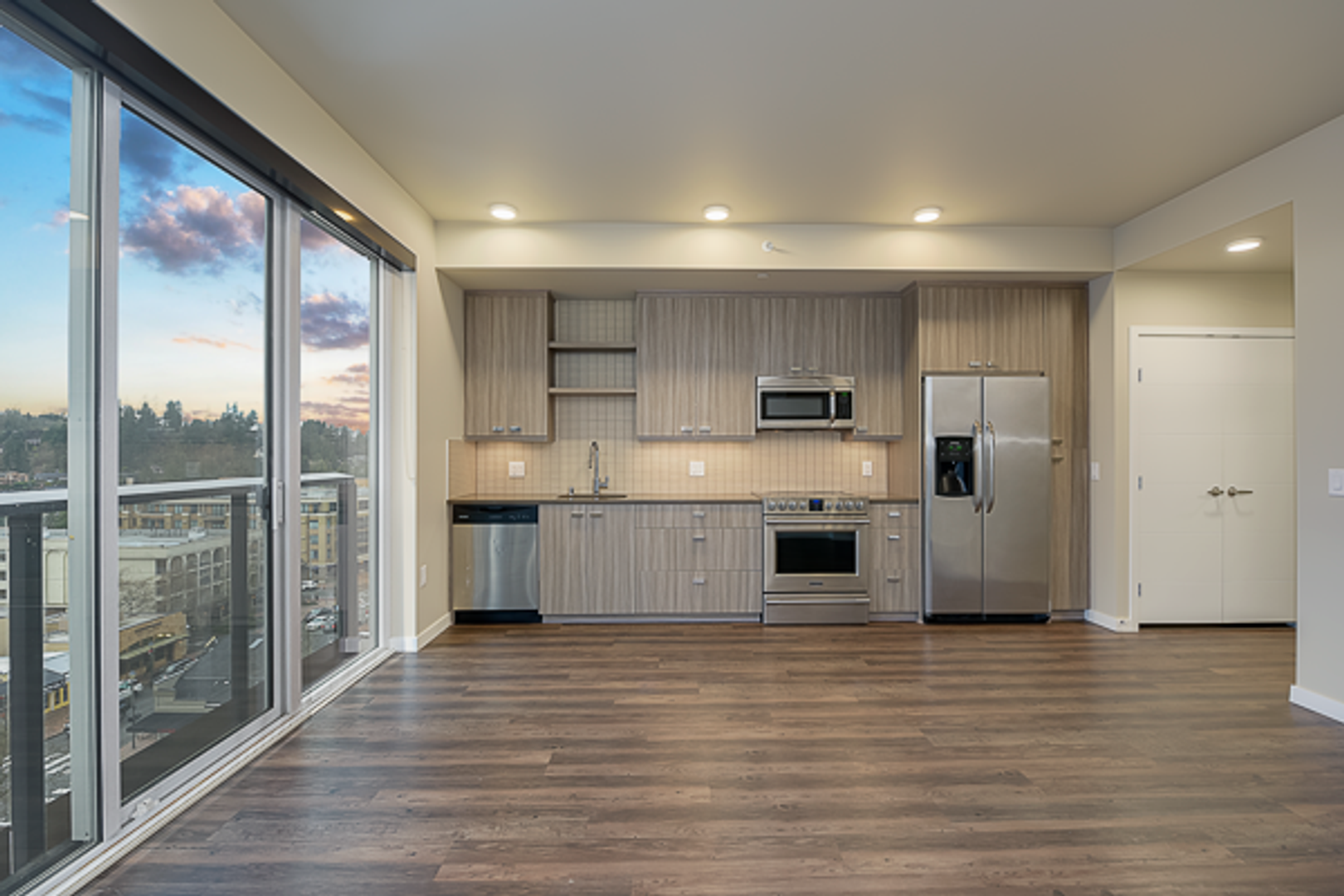 Bellevue Apartment: 88 102nd Ave NE