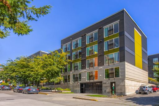 Exclusive Offer: 4 Weeks FREE Rent! Modern 1-Bed Living in Interbay with Rooftop Views, In-Unit Washer and Dryer, Garage Parking, and Prime Seattle Access - Tour now! – photo 1