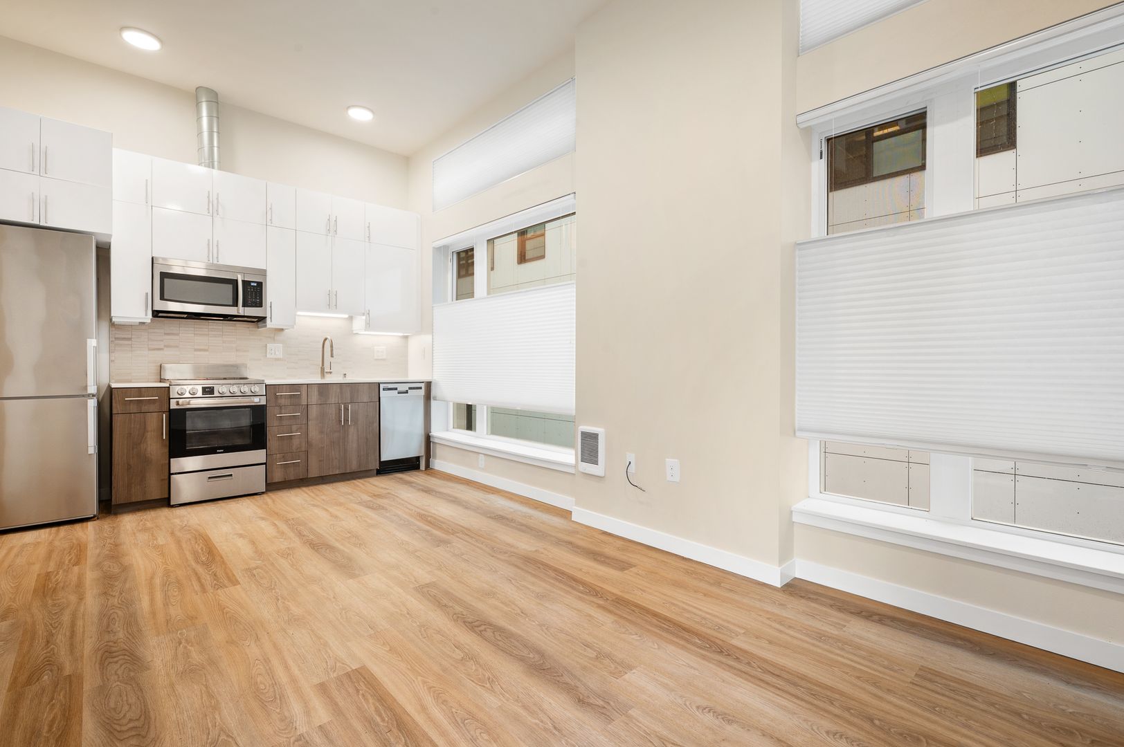 Seattle Apartment: 743 N 35th St