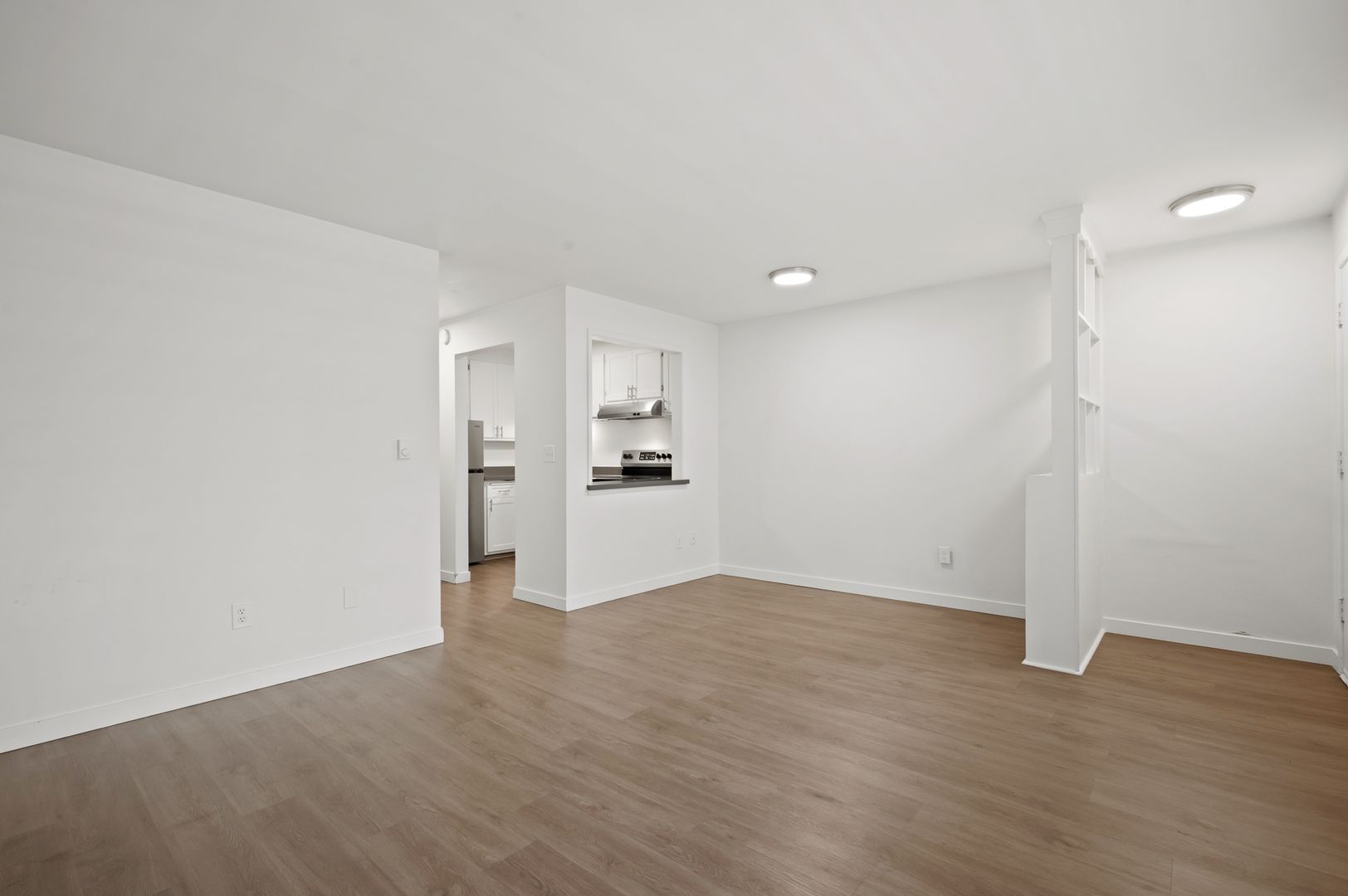 Seattle Apartment: 3262 California Ave SW