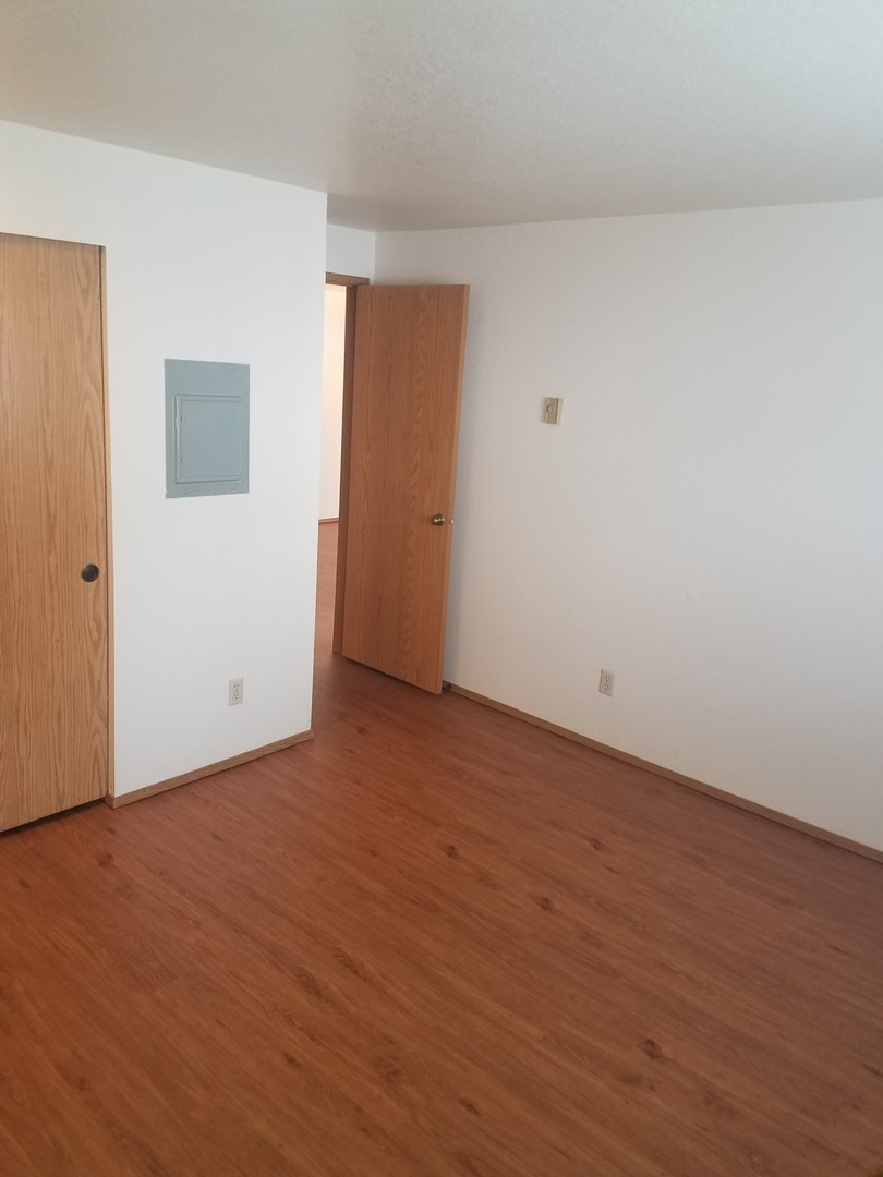 Seattle Apartment: 12051 28th Ave NE