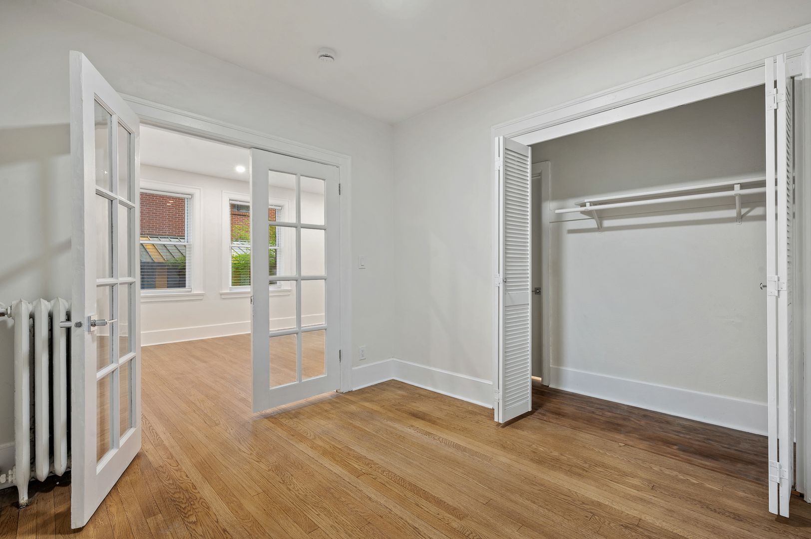 Seattle Apartment: 109 John St