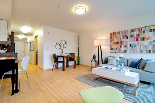 88 102nd Avenue NE #403, Bellevue, WA 98004