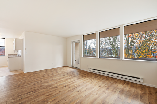 Modern 1-Bedroom at 802N with In-Unit Washer/Dryer, Pet-Friendly Living & Garage Parking in Fremont - Tour now! – photo 1