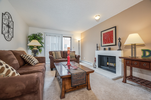 Modern 2 Bedroom at Crystal Springs with Private Patio and Resort Style Amenities - Tour now! – photo 1