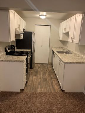 88 102nd Avenue NE #403, Bellevue, WA 98004