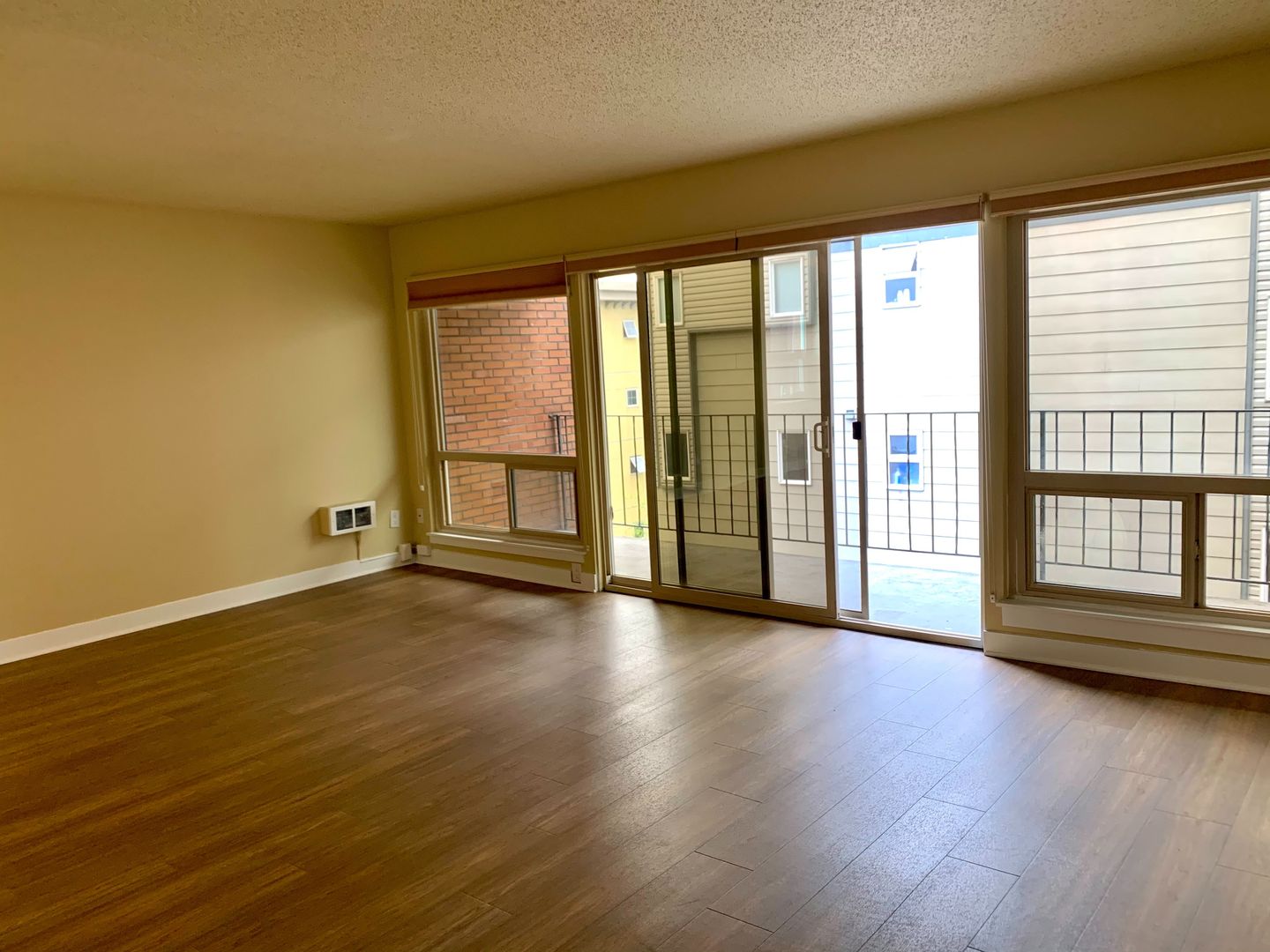 Seattle Apartment: 119 Harvard Ave E