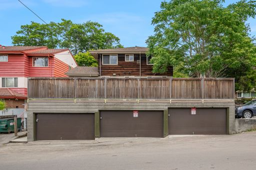2333 NE 55th St., Seattle, WA 98105