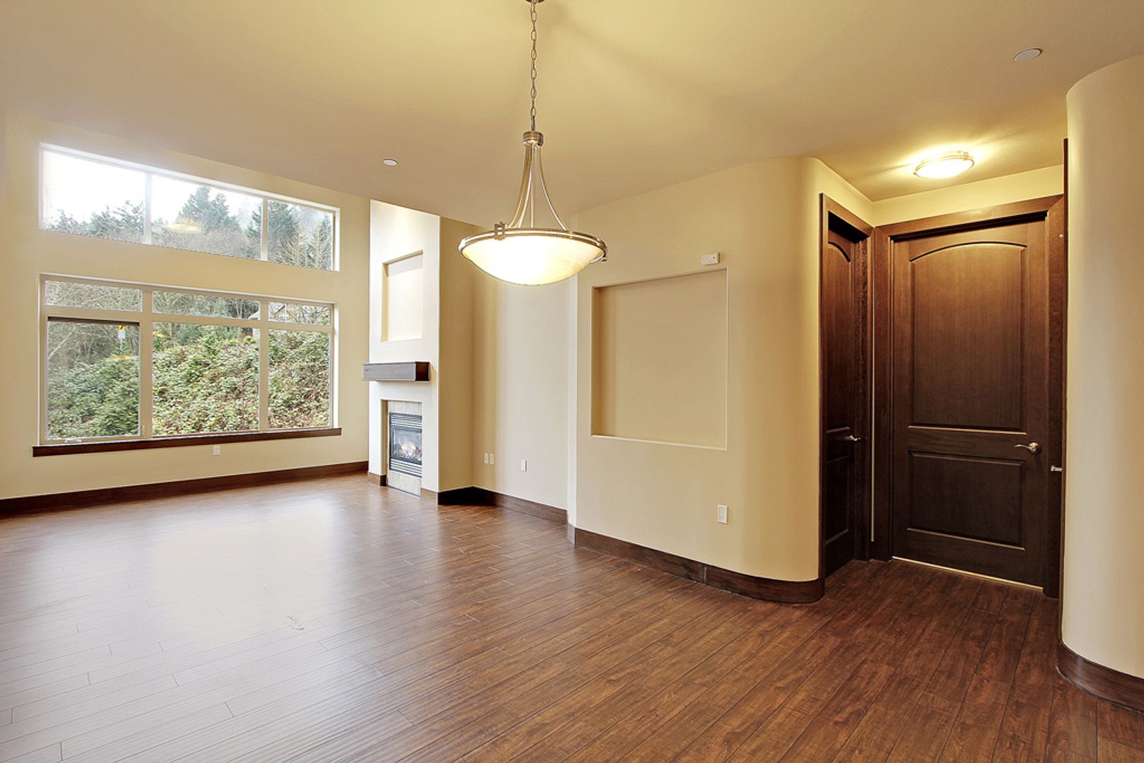 Issaquah Apartment: 2700 NW Pinecone Dr