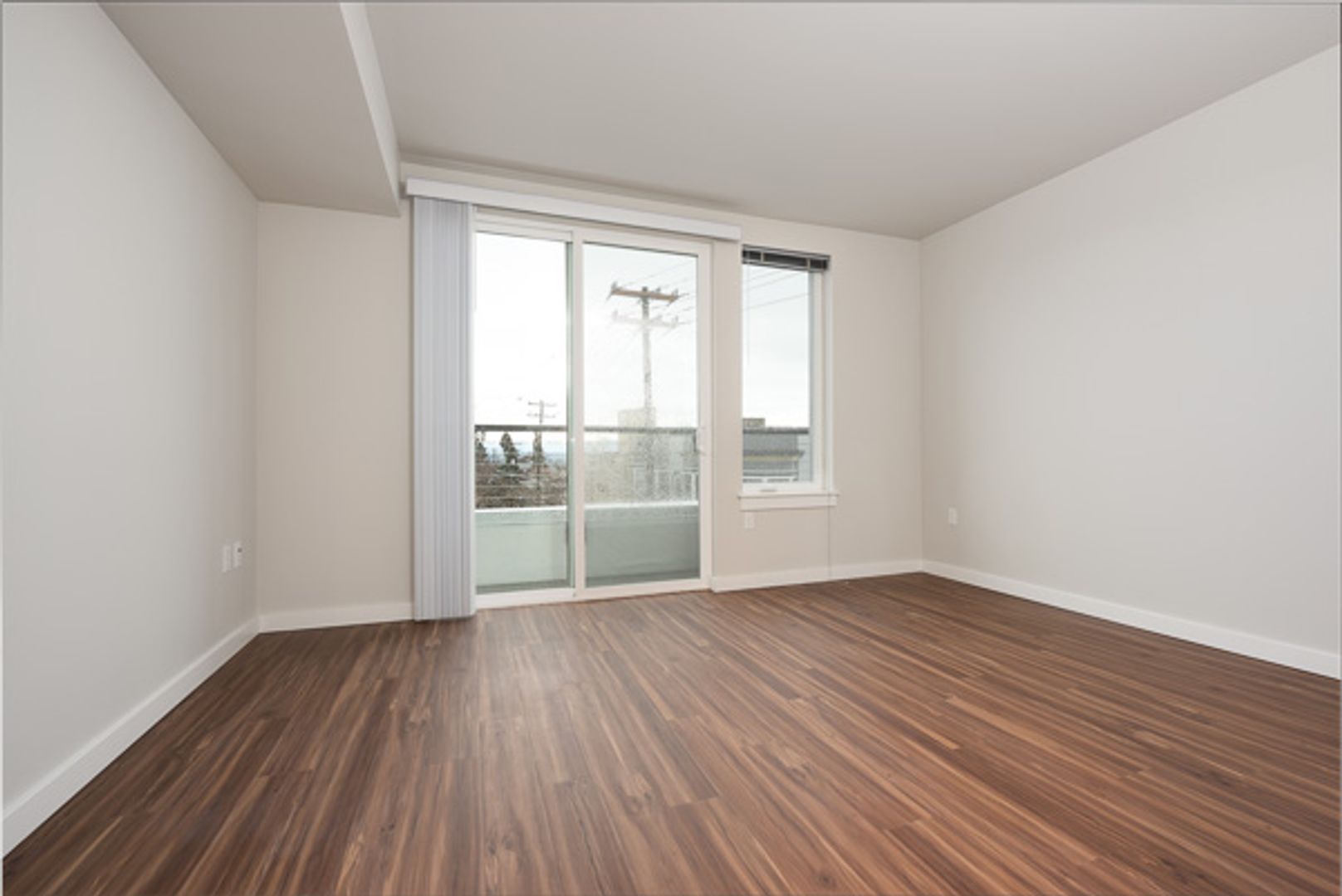 Seattle Apartment: 605 15th Ave E