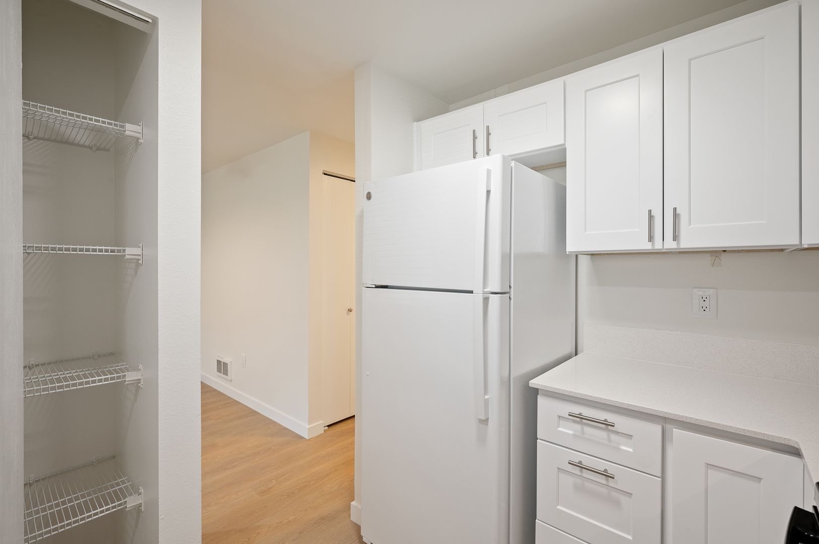 Issaquah Apartment: 865 2nd Ave NW