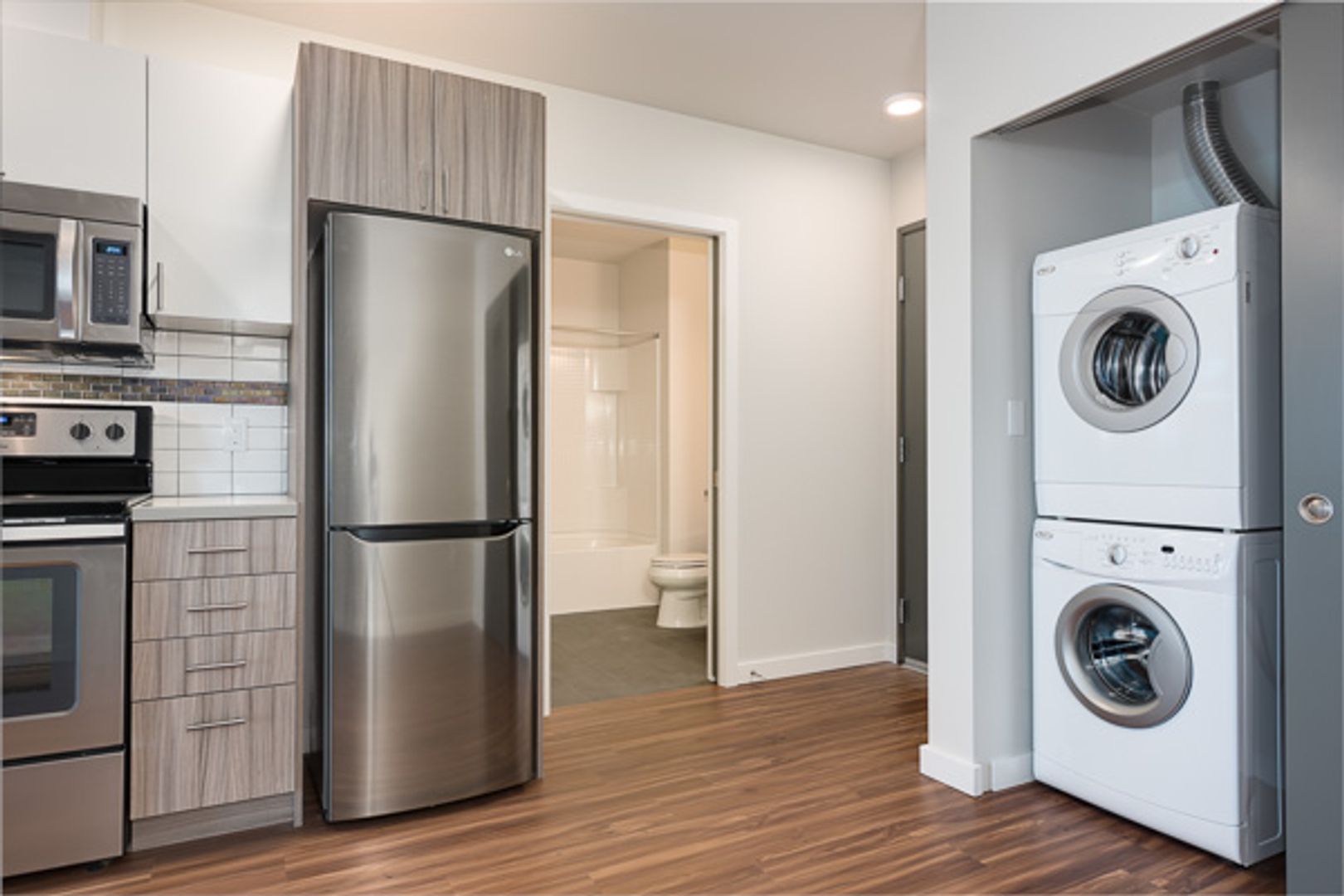 Seattle Apartment: 605 15th Ave E
