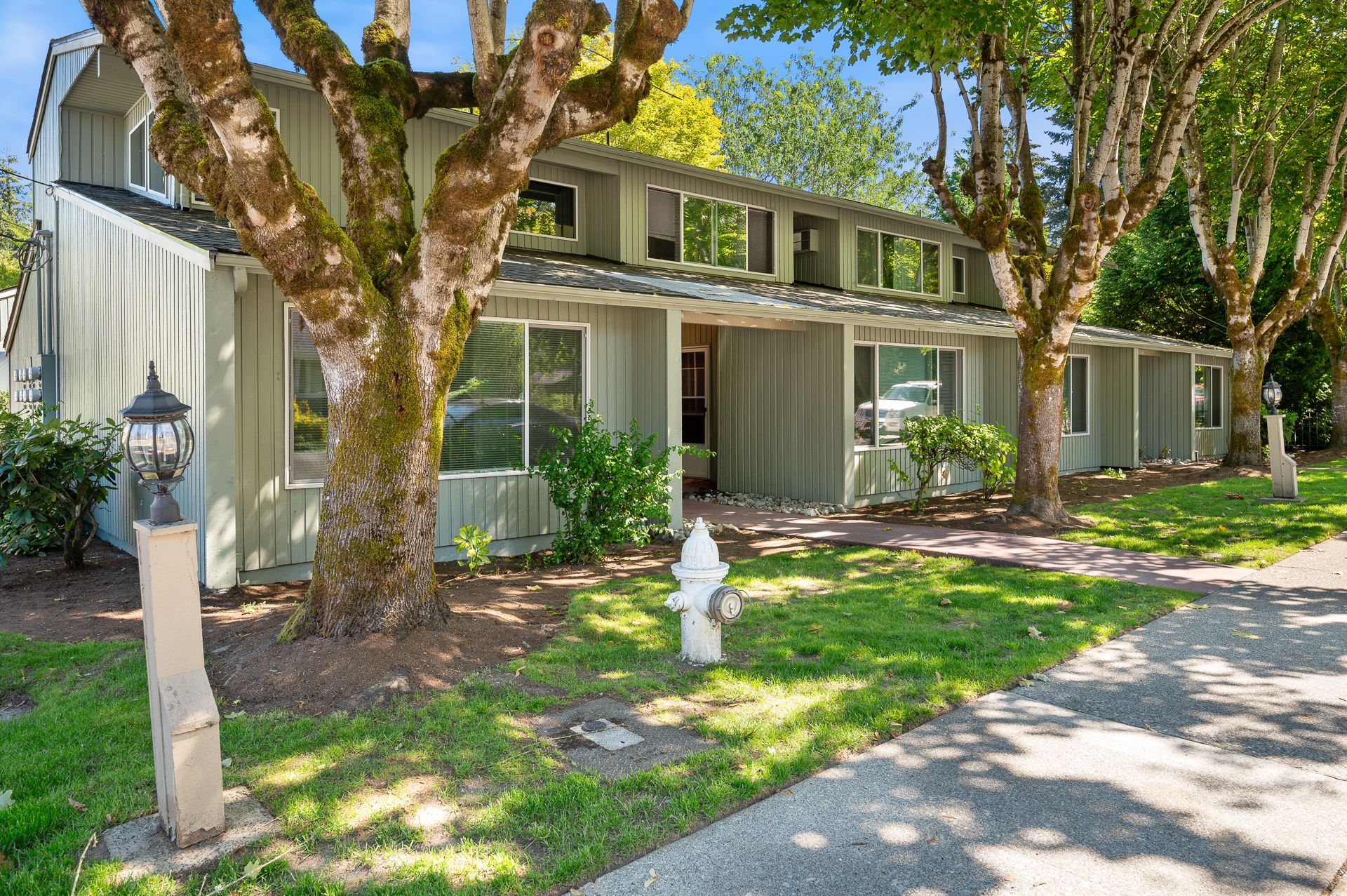 Issaquah Apartment: 865 2nd Ave NW