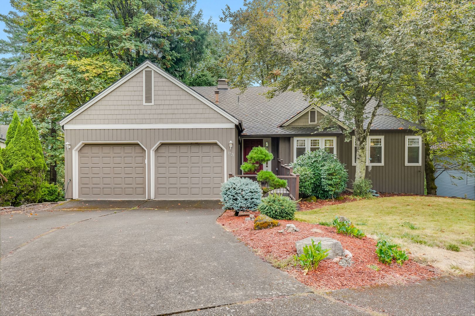 Lake Oswego House: 3721 Tempest Drive