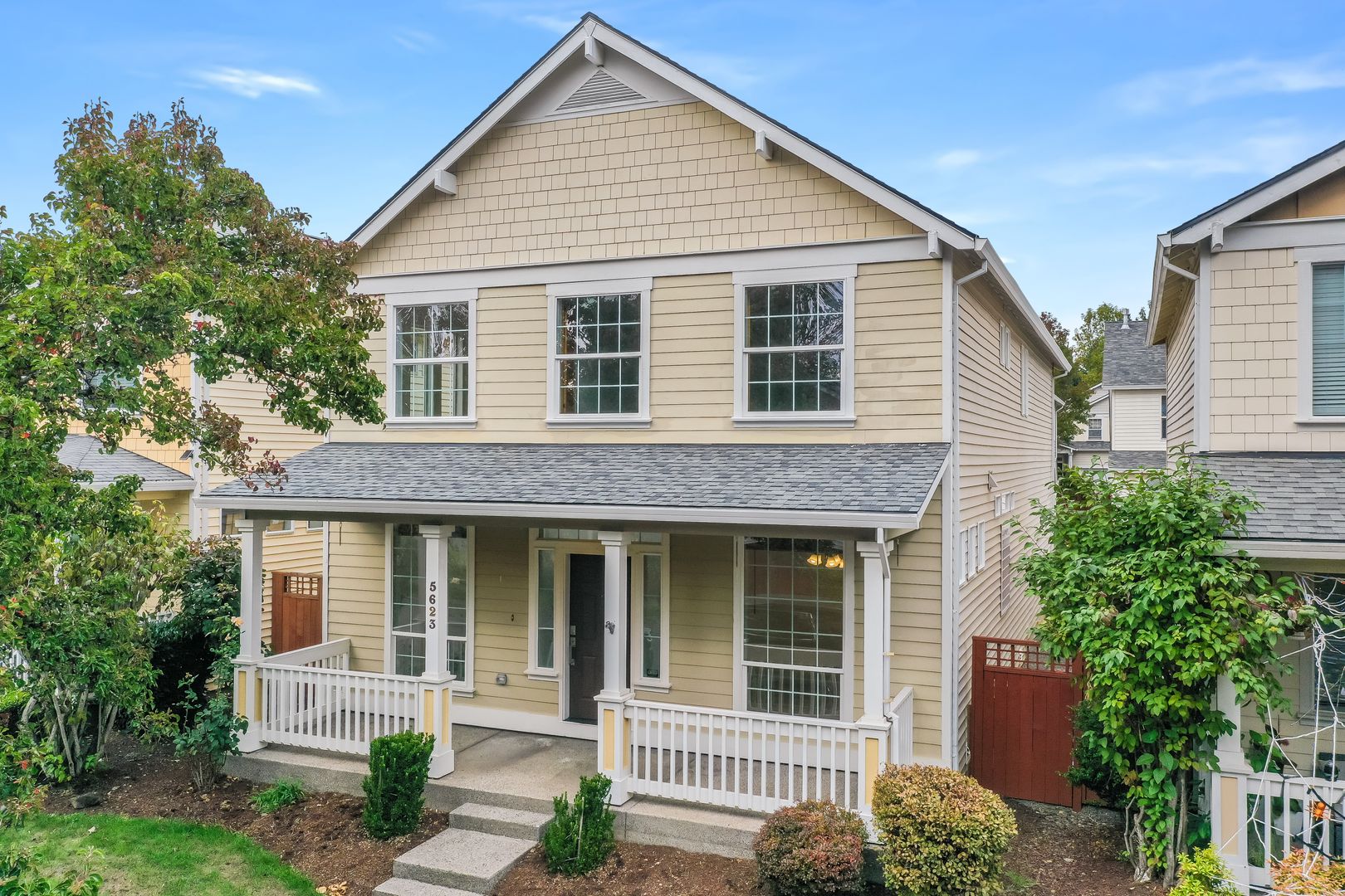 Hillsboro House: 5623 NE Damsel Drive