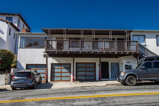 NEWLY REMOLDED UNIT IN SAN CLEMENTE – photo 1