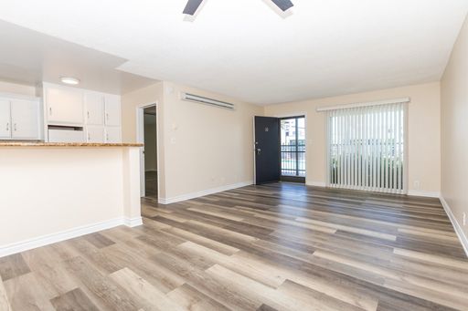 Beautiful 1 Bedroom in Costa Mesa – photo 1