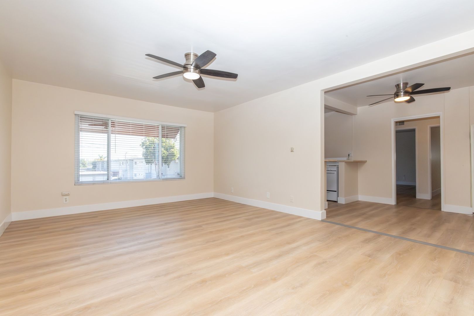 Costa Mesa Apartment: 2115 Placentia Ave