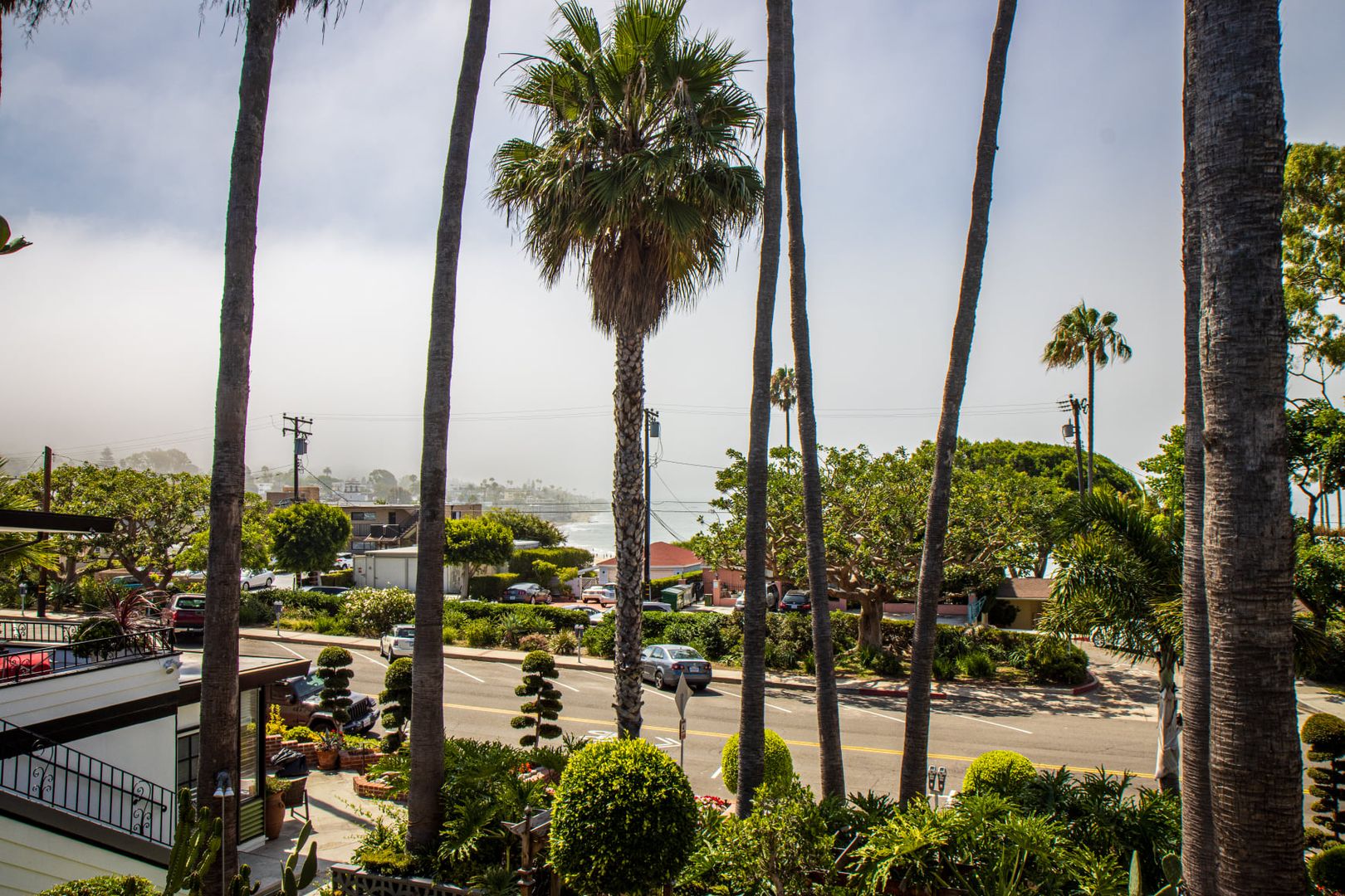 Laguna Beach Apartment: 250 Cliff Drive