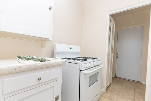  113 G Street, 113, Ontario, CA 91762