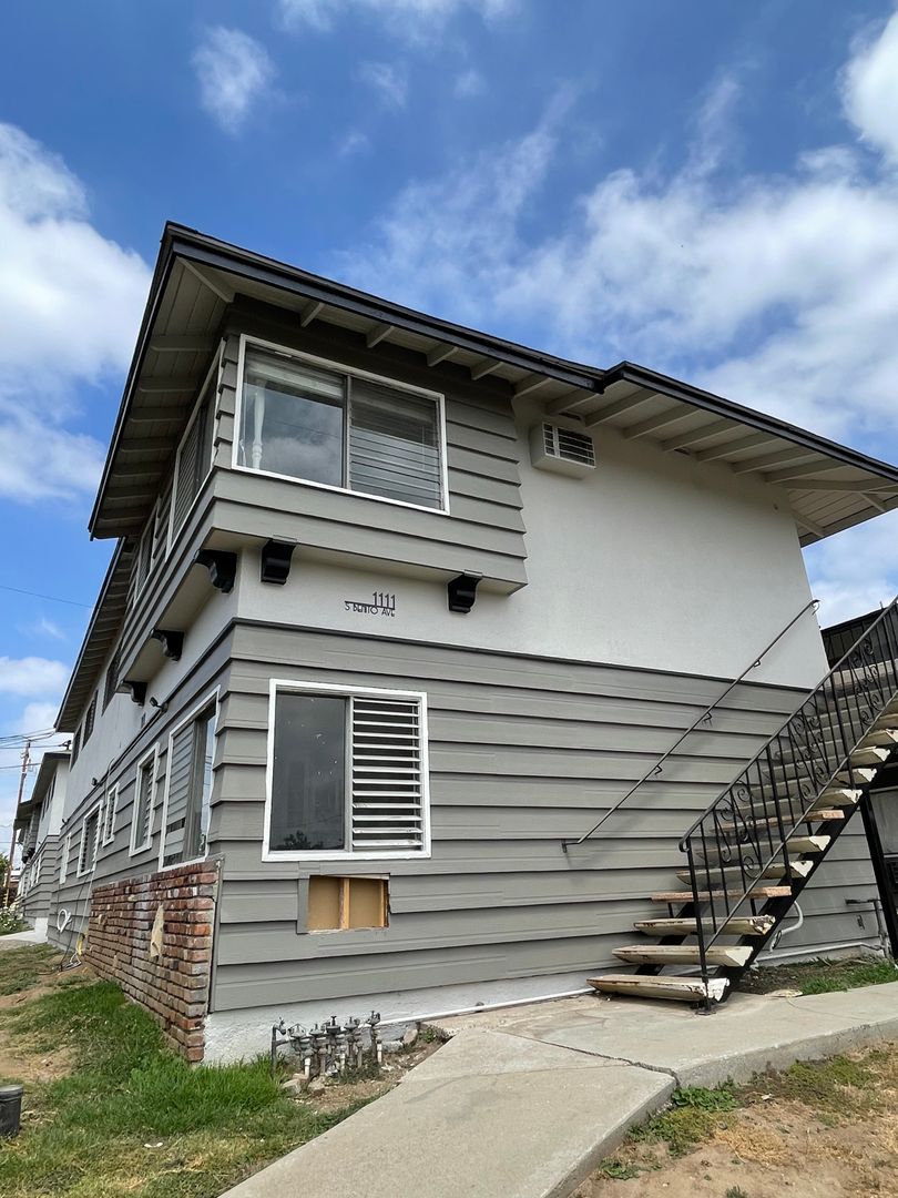 Alhambra Apartment: 1111 S. Benito Avenue