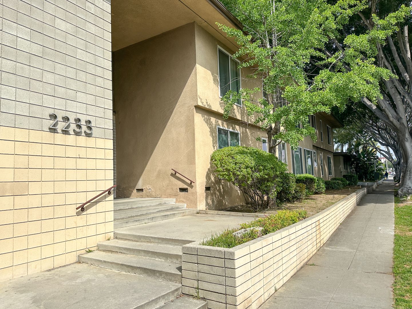 Alhambra Apartment: 2233 West Main Street