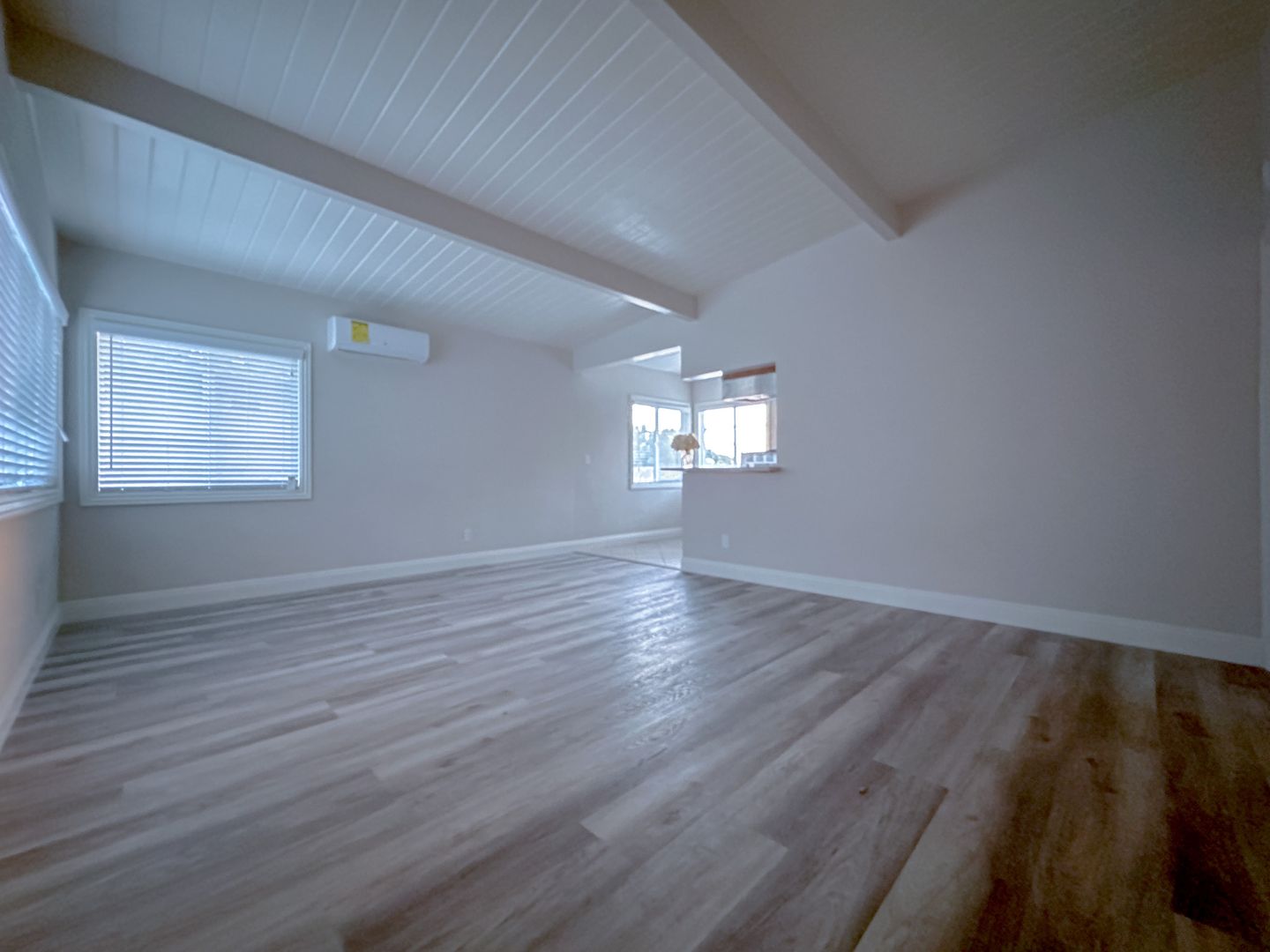 Alhambra Apartment: 217 S. Marguerita Avenue