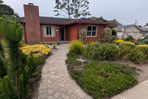 Furnished Rental in the Heart of Pacific Grove – photo 1