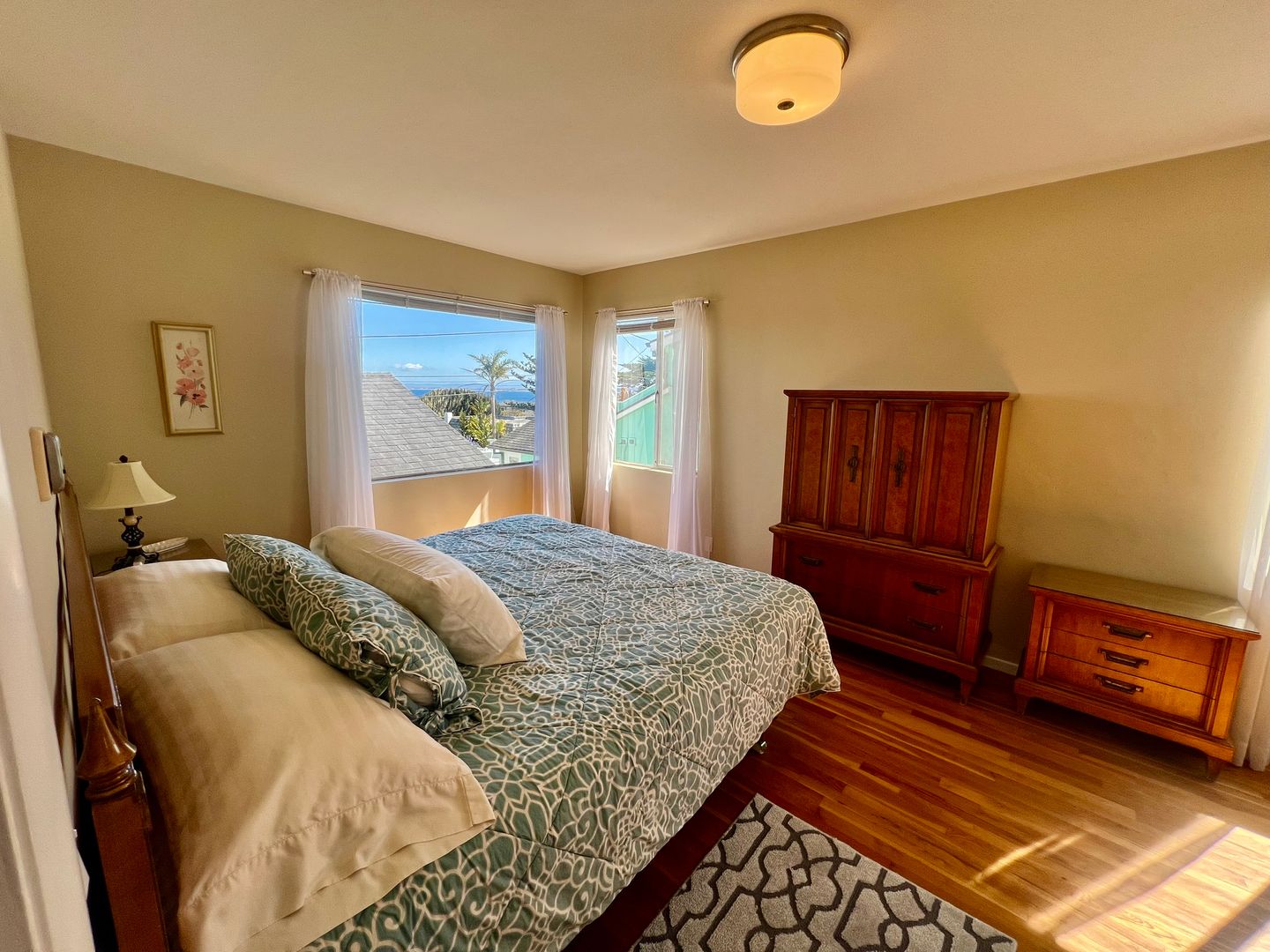 Pacific Grove House: 911 Ripple Avenue