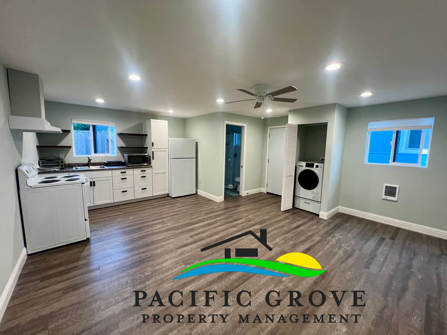 Pacific Grove House: 588 Junipero Avenue