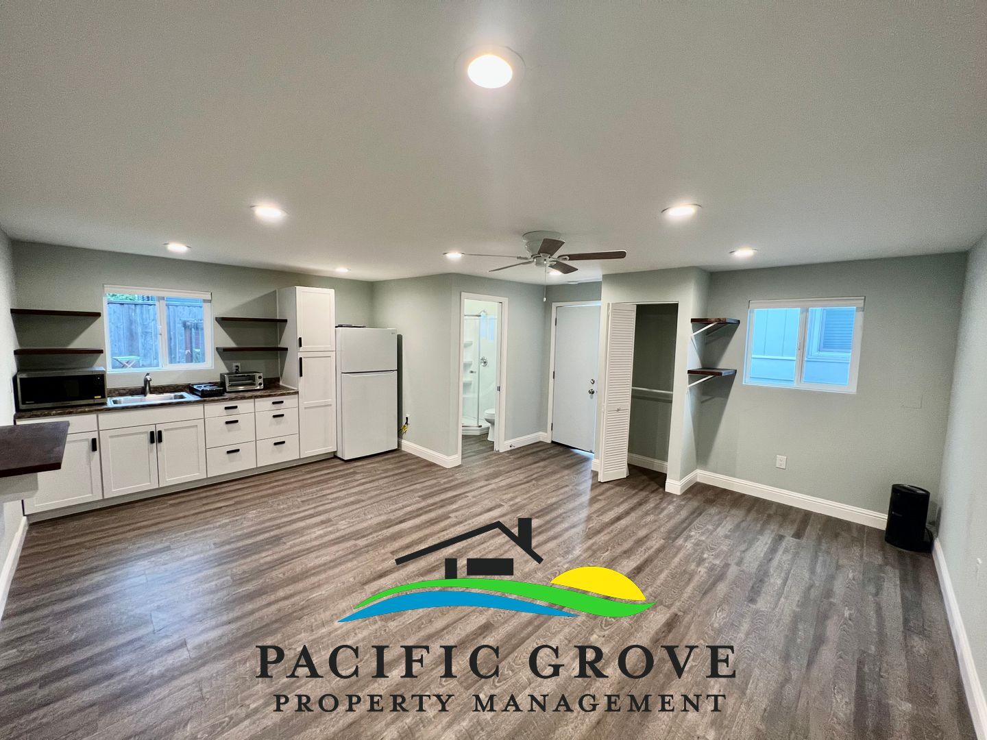 Pacific Grove House: 588 Junipero Avenue