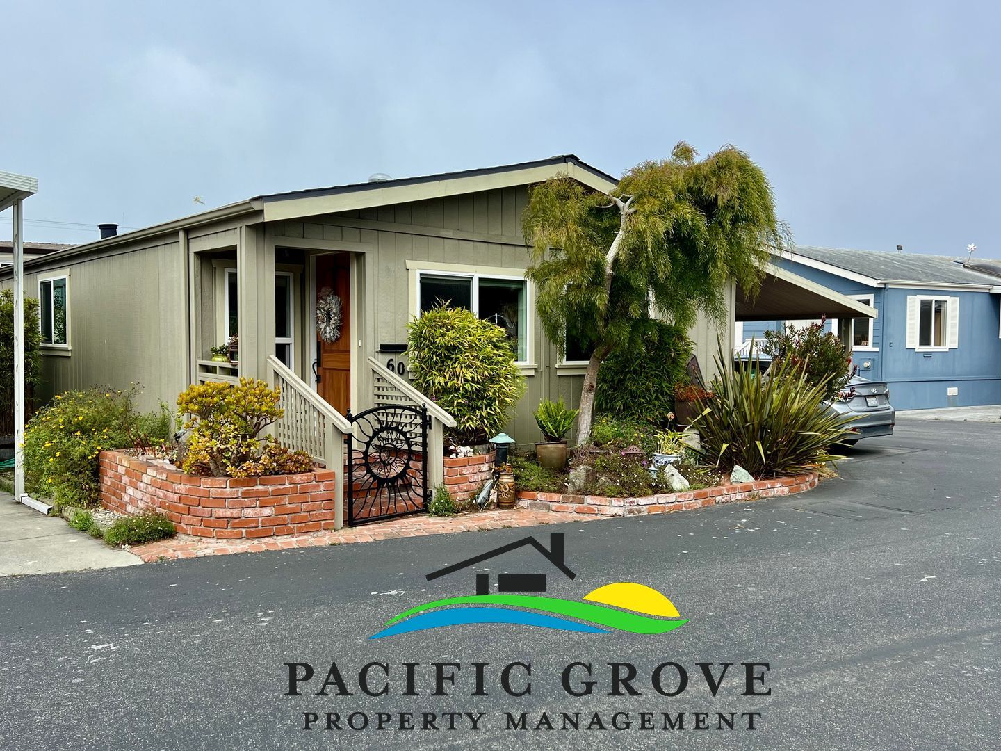 Pacific Grove House: 700 Briggs Street