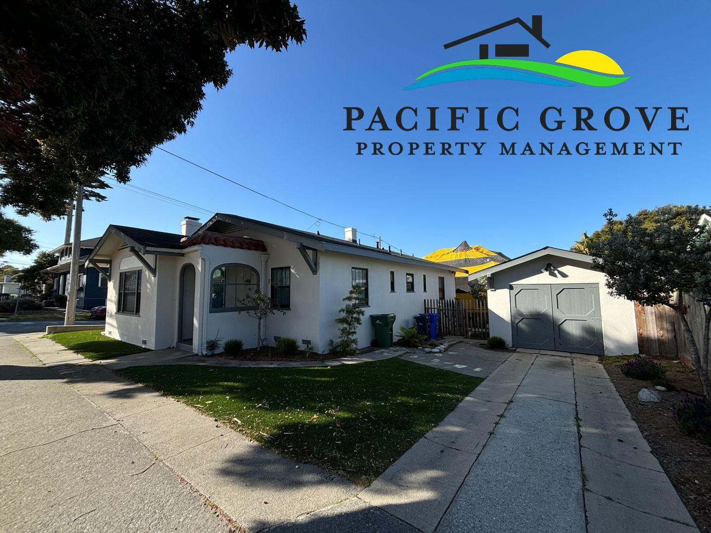 Pacific Grove House: 732 Pine Avenue