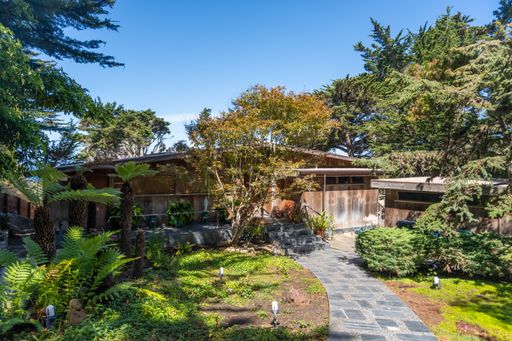 Bonnie's Point | Home Next to Point Lobos State Natural Reserve – photo 1