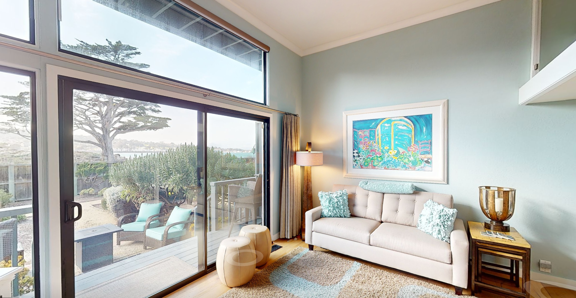 Monterey House: 1 La Playa St